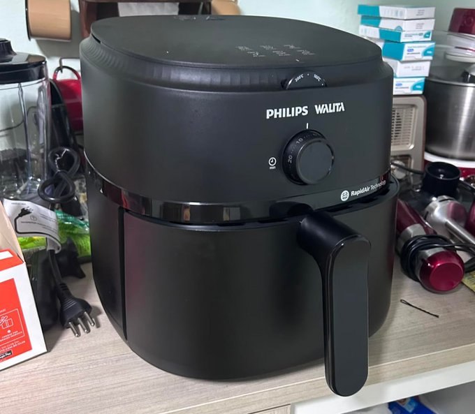 Fritadeira Air Fryer Philips Walita Série 1000 XL 6,2L 127V