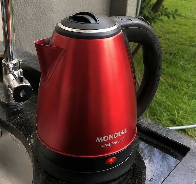 Chaleira Elétrica Mondial Pratic Inox CE-06-R CHALEIRA ELÉTRICA-220V-VERMELHO/INOX