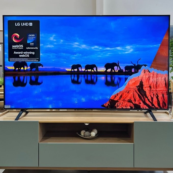 Smart TV 65" LG 4K UHD AI Processador a7 Ger8 WebOs 25