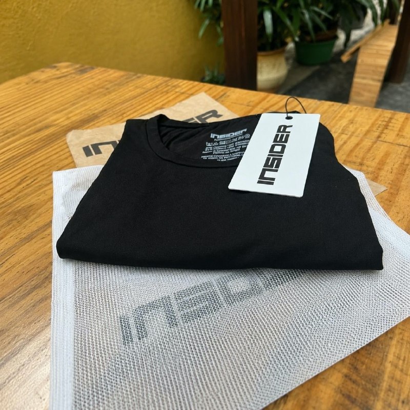 Camiseta Insider Daily