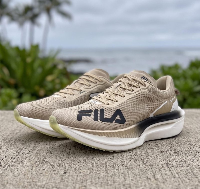 Tênis Fila Racer Carbon 3 Masculino Performance Dourado