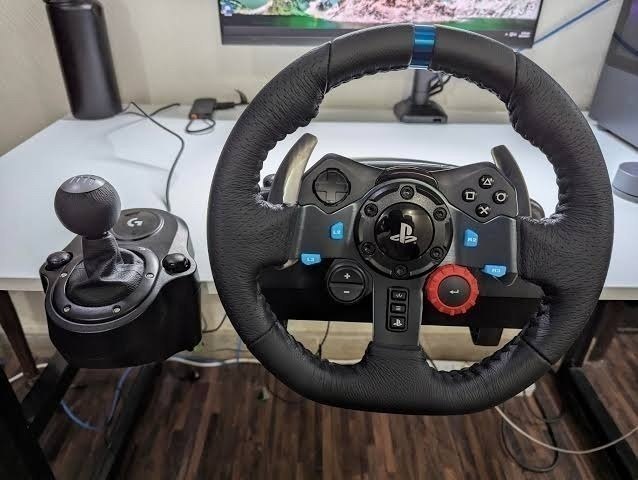 Combo Volante, Pedais e Câmbio Logitech G29