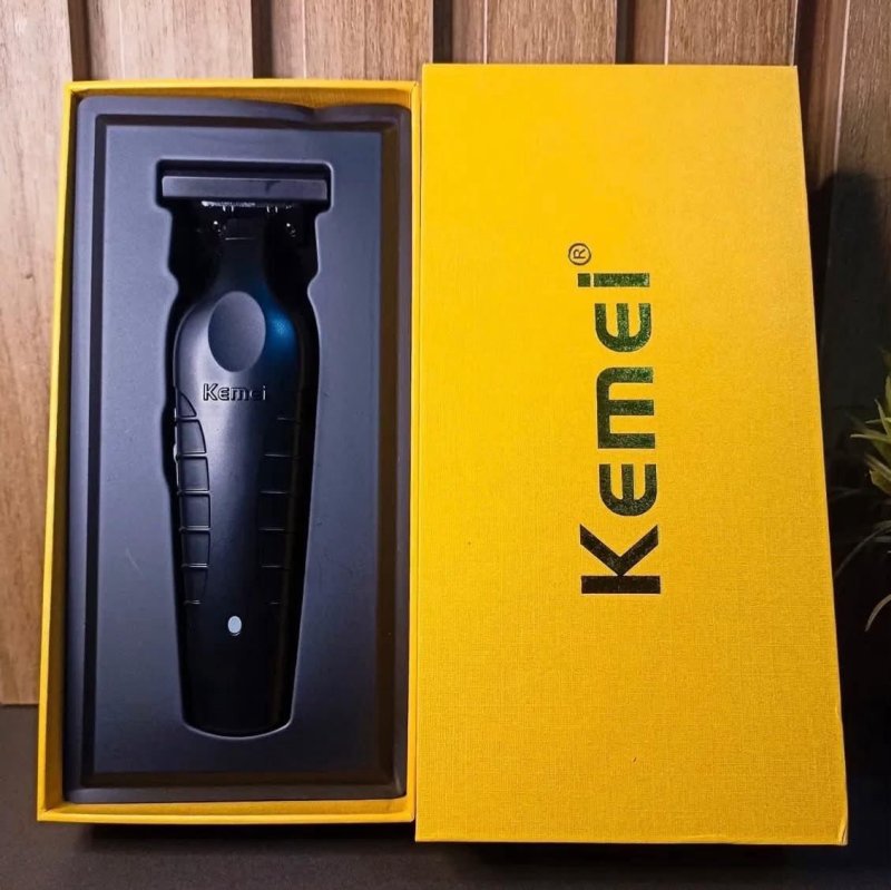 Máquina De Acabamento Corta Cabelo Profissional Kemei 2299 P Preto
