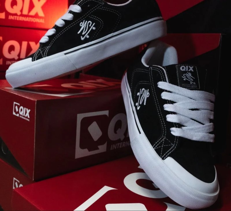 Tênis Qix Skate Chorão Park Preto Branco Unissex