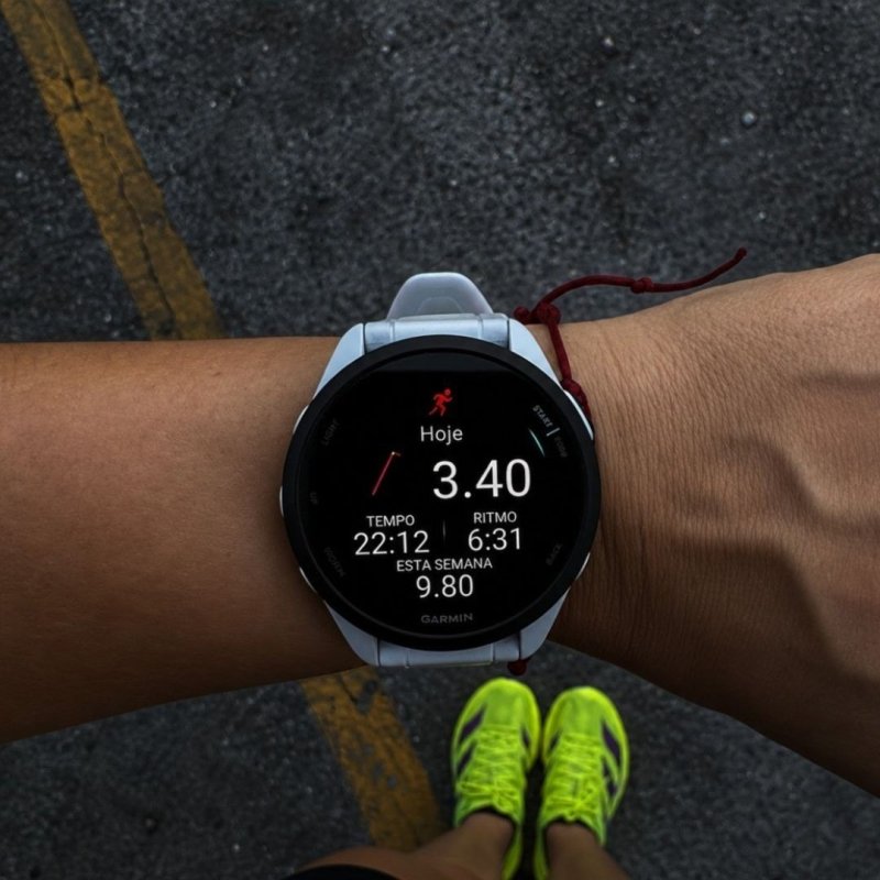 Smartwatch Relógio Garmin Forerunner 165 43mm Preto Mesh Cinza
