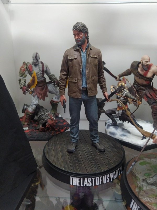 Figure The Last Of Us Part II - Joel - Dark Horse