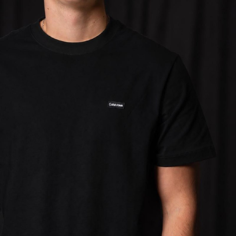 Camiseta Calvin Klein Masculina Piquet Orgânico Preta