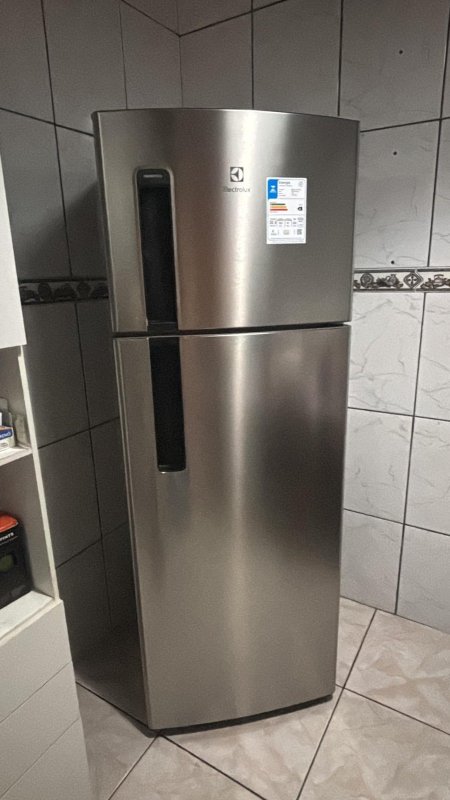 Electrolux Geladeira Frost Free 320L Duplex Inox Look (TF38S) 127V