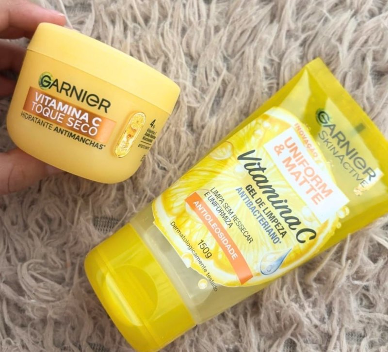Garnier Uniform & Matte, Kit Skincare Gel de Limpeza e Hidratante com Vitamina C