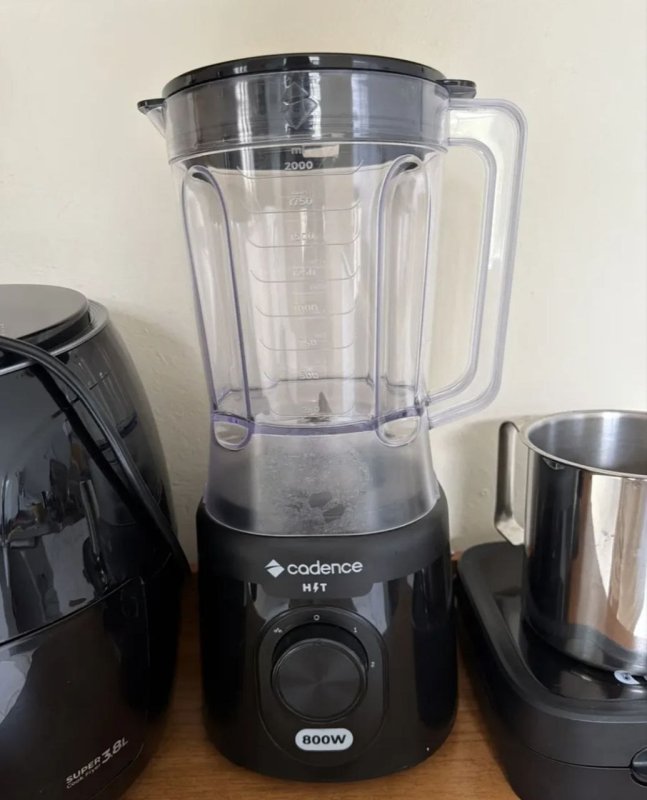 Liquidificador Hit LIQ200 800W Preto Cadence