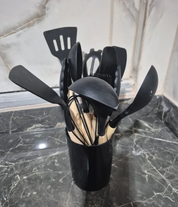 Kit com 12 Utensílios de Cozinha Silicone Cabo Madeira