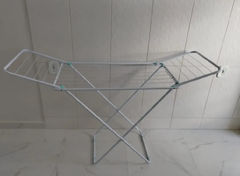 Varal De Chão Com Abas Dobrável Reforçado Retrátil Mor