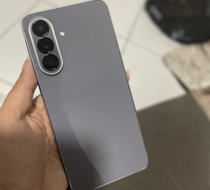 Samsung Galaxy A57 5G 128GB, 8GB RAM
