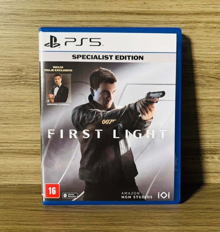 007 First Light - Specialist Edition (Exclusivo Amazon) - PlayStation 5