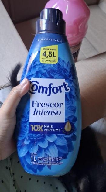 Comfort Amaciante Concentrado Frescor Intenso 1L