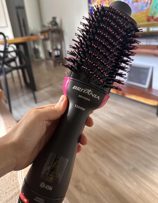 Escova Secadora Britânia 4 em 1 1300w Bivolt + Frete Grátis