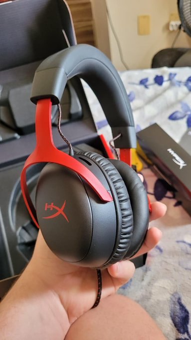 HEADSET GAMER HYPERX CLOUD III