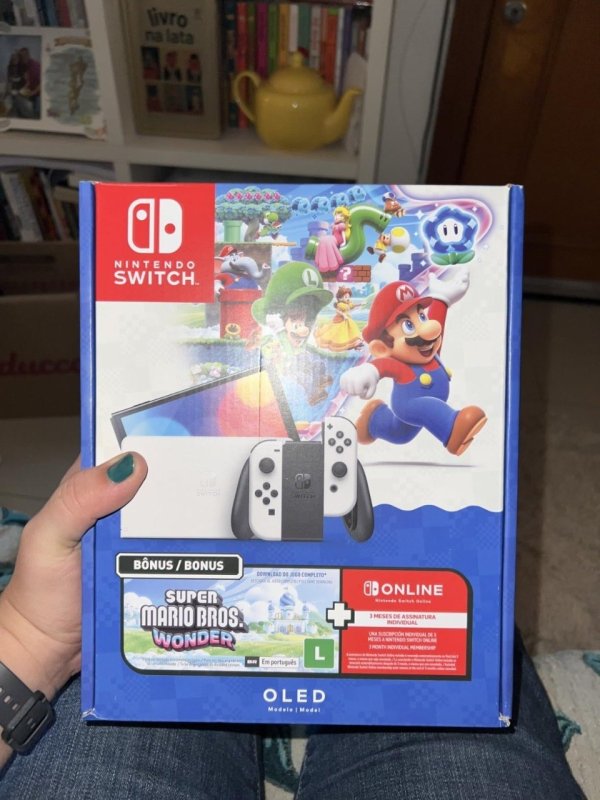 Bundle Nintendo Switch OLED + Super Mario Bros. Wonder + 3 Meses de Assinatura Nintendo Switch Online