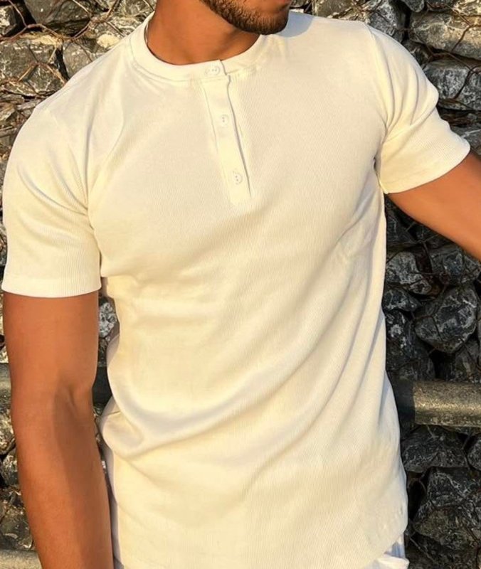 Camisa Henley Minimal