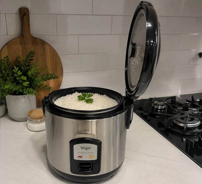 Panela de Arroz Elétrica Gran Rizzo 700W Elgin Antiaderente 10 Xícaras 110V com acessórios
