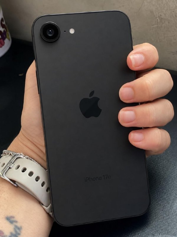 APPLE IPHONE 17E 256GB