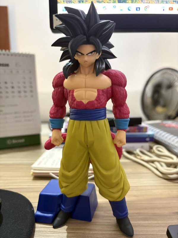 Banpresto Dragon Ball GT Super Saiyan 4 Goku Solid Edge Works Figure 20cm