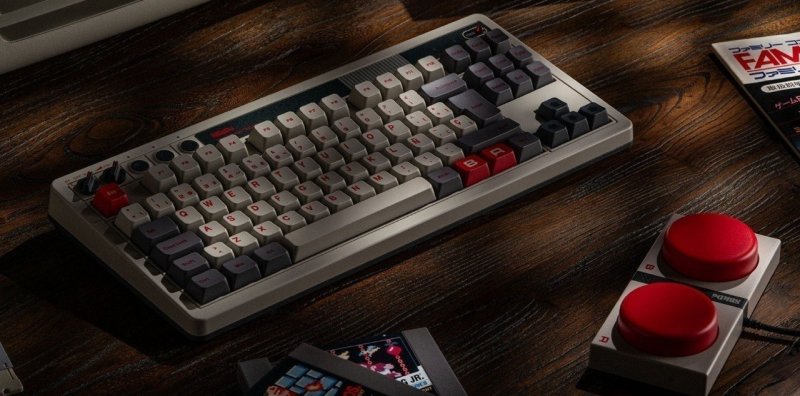 Teclado Mecânico Retrô sem fio 8BitDo com 87 teclas