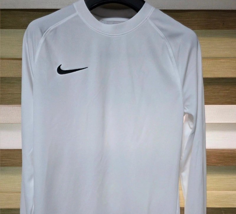 Camisa Dri-fit Nike Manga Longa Park Viii Masculina Branco/preto M