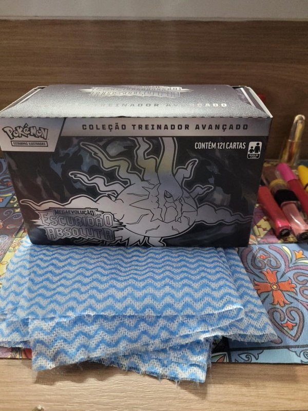 Pokémon TCG: Mega Evolução Escuridão Absoluta Box + Frete Grátis