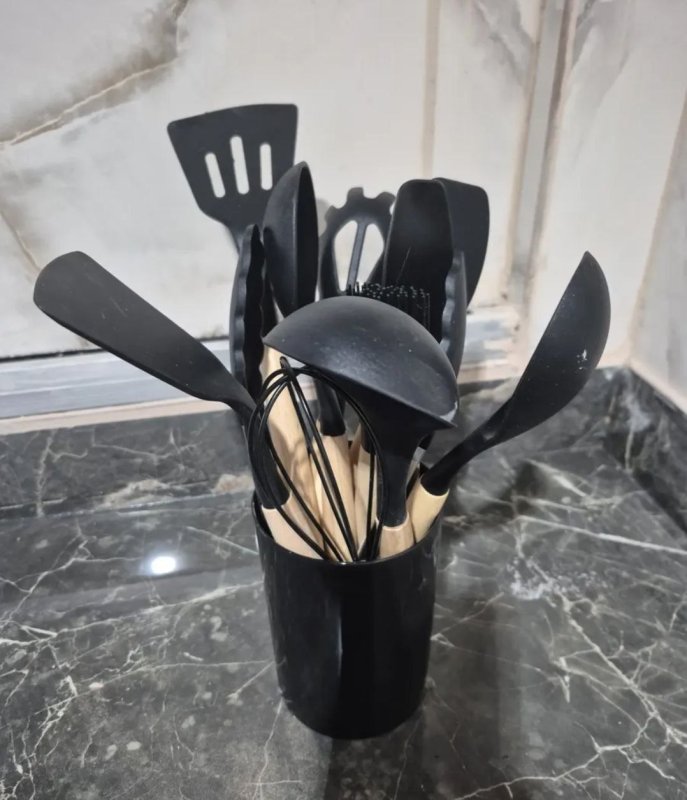 Kit com 12 Utensílios de Cozinha Silicone Cabo Madeira