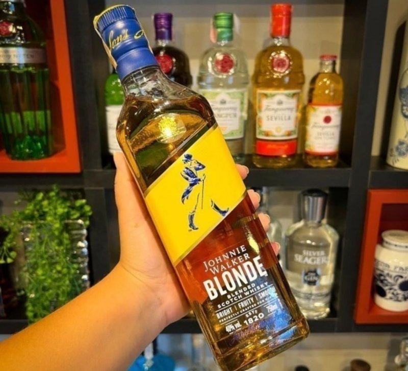 Whisky Johnnie Walker Blonde 750ml