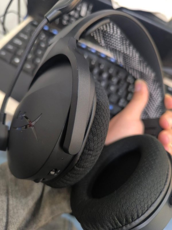 Headset Gamer Sem Fio HyperX Cloud Jet