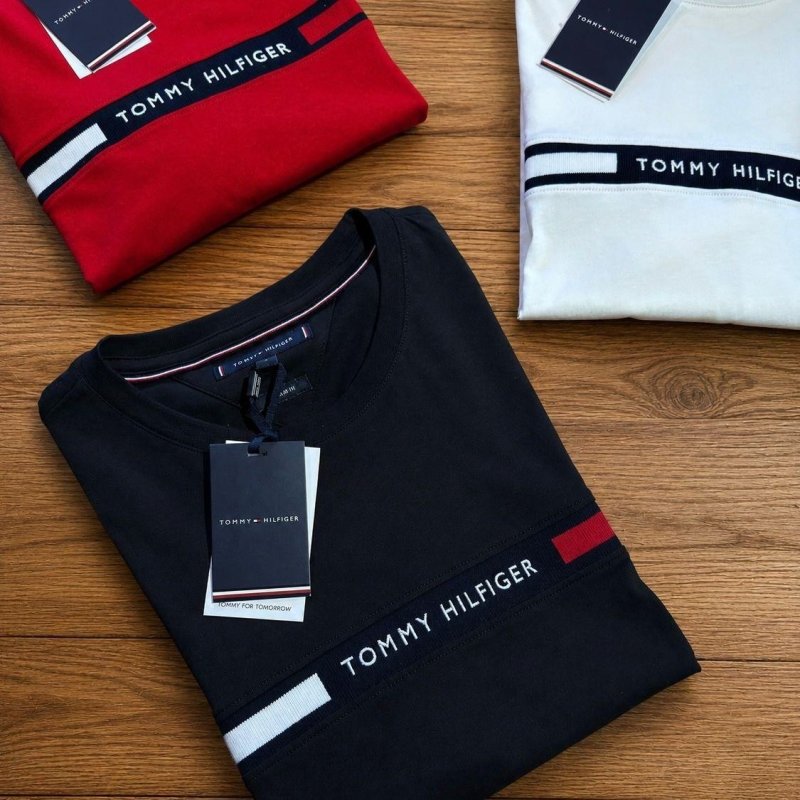 Kit Camisetas Tommy Hilfiger Chest Insert Branca/preta 2un