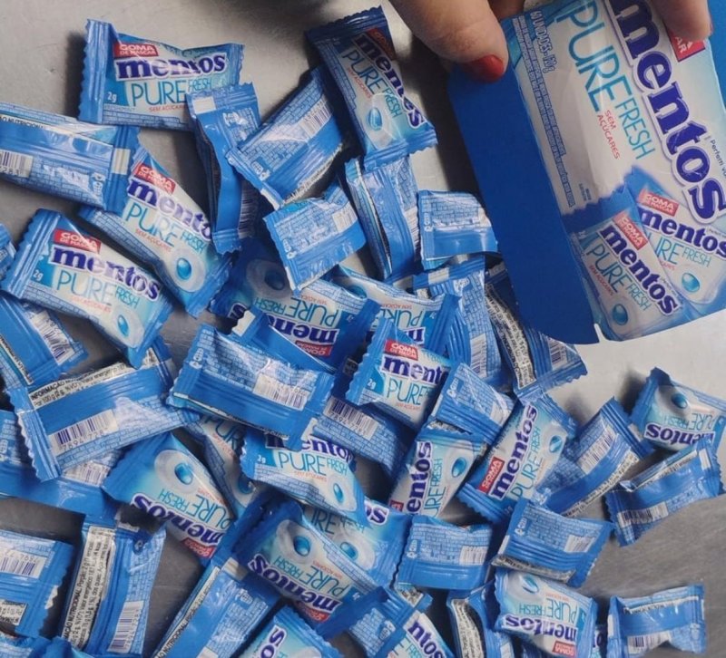 Gomas de Mascar Mentos Pure Fresh Mint Sem Açúcar 120g