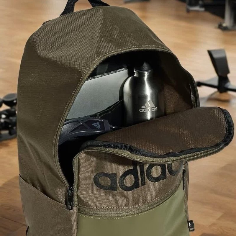 Mochila Classic Daily Adidas