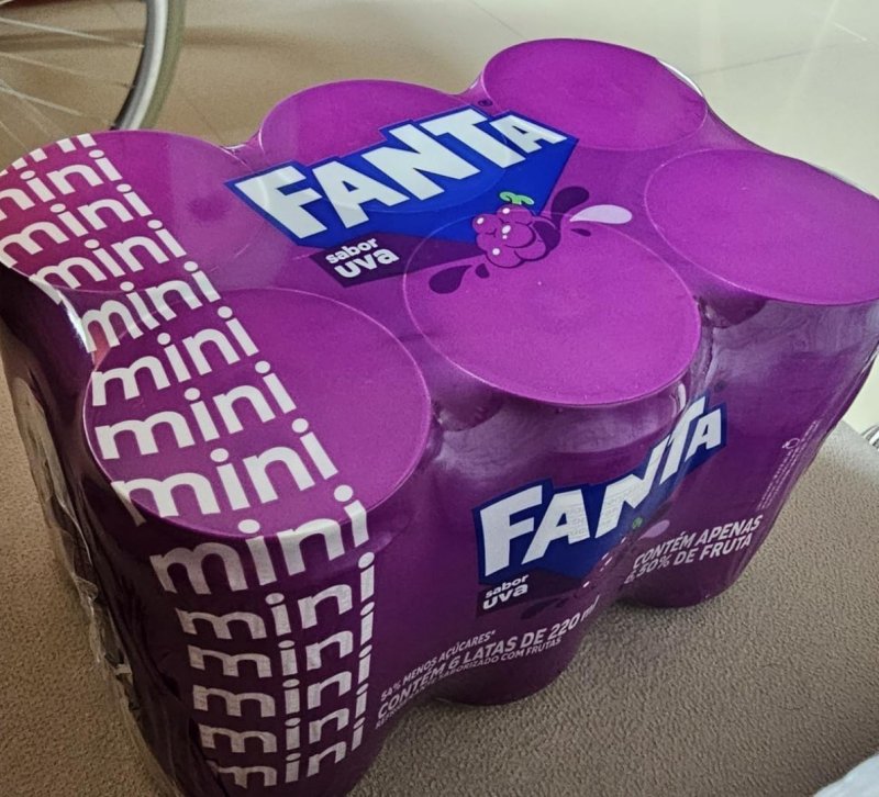 Pack de FANTA UVA LT 220ML 6 unidades