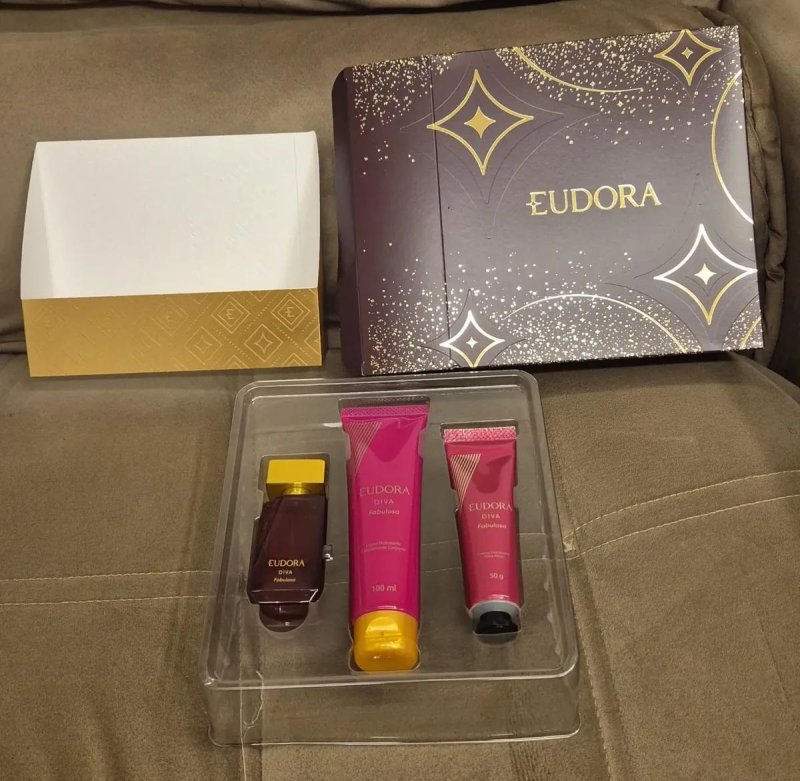 Kit Eudora Diva Fabulosa