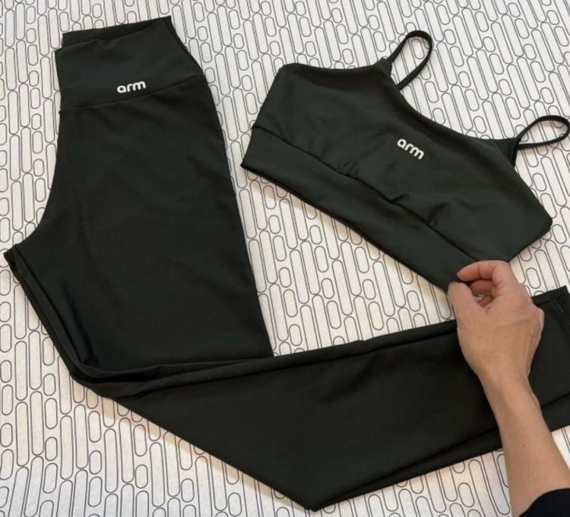 Conjunto Feminino Fitness Compact Top E Legging - Arm