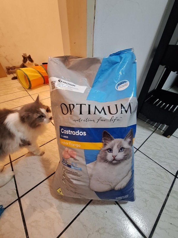 Ração Optimum para Gatos Adultos Castrados Sabor Frango 10,1kg