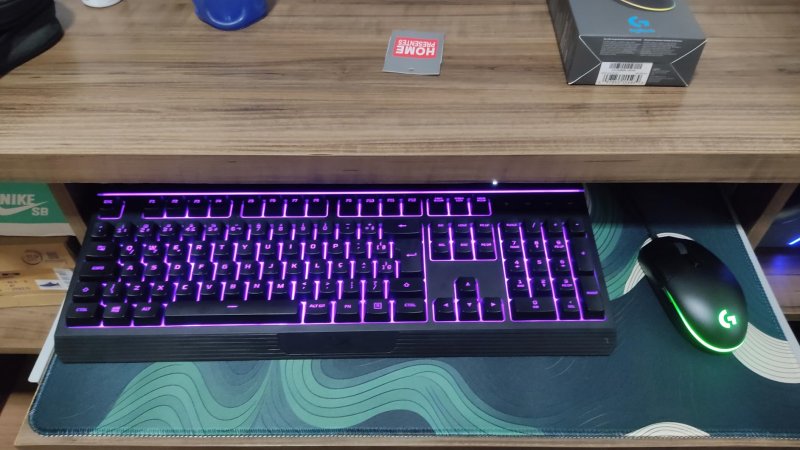 Teclado Gamer HyperX Alloy Core, RGB, Preto + Frete Grátis
