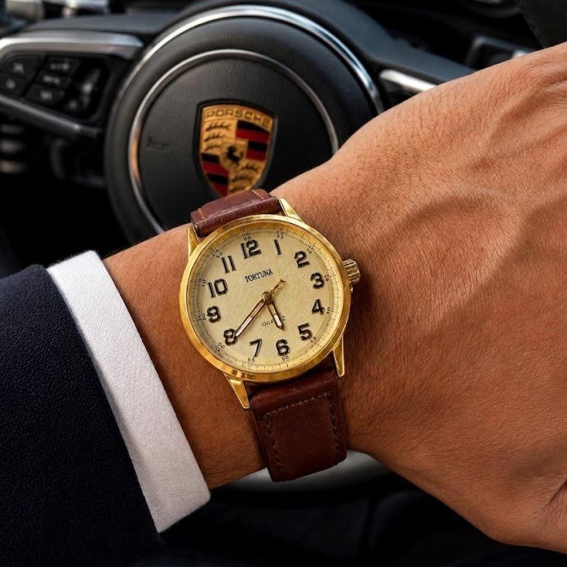 Relógio De Pulso Masculino Fortuna Old Money Minimalista Marrom Cx Dourada