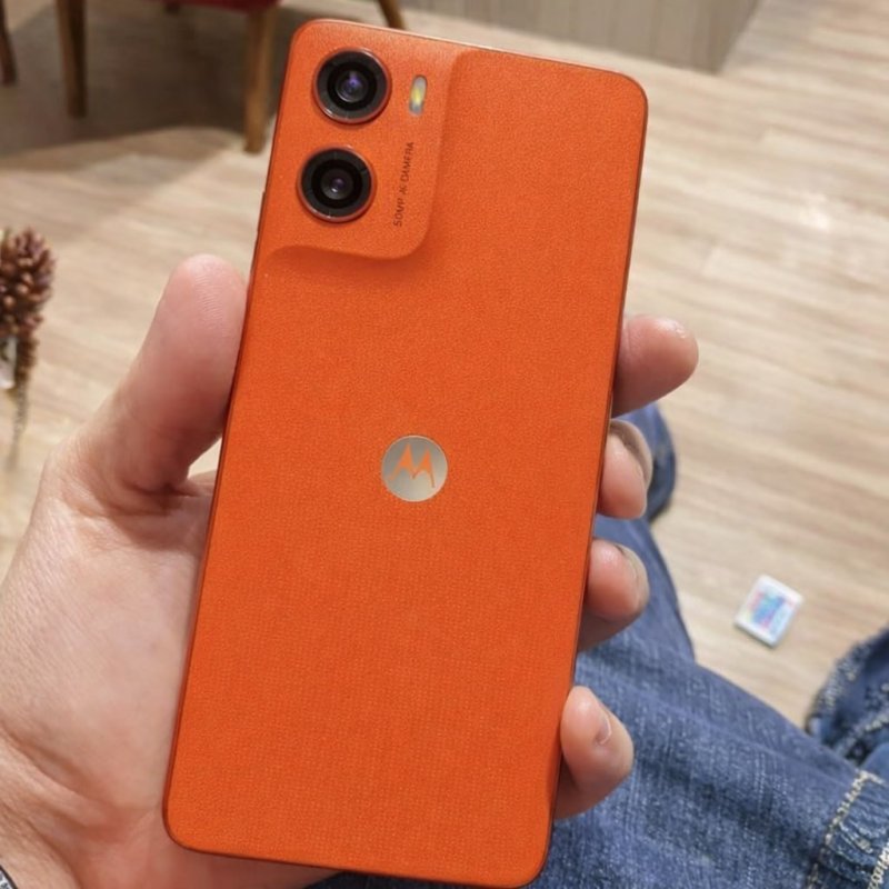 Smartphone Motorola Moto G06 128GB 12GB Laranja