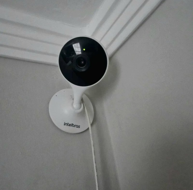 Câmera Inteligente Interna Wi-fi Full HD iM3 C Intelbras
