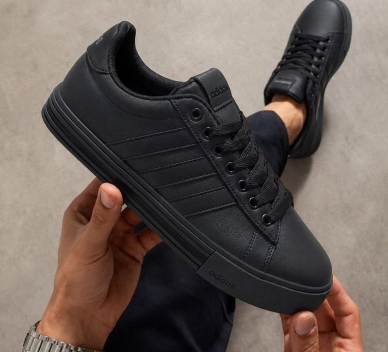 Tênis Daily 4.0 adidas