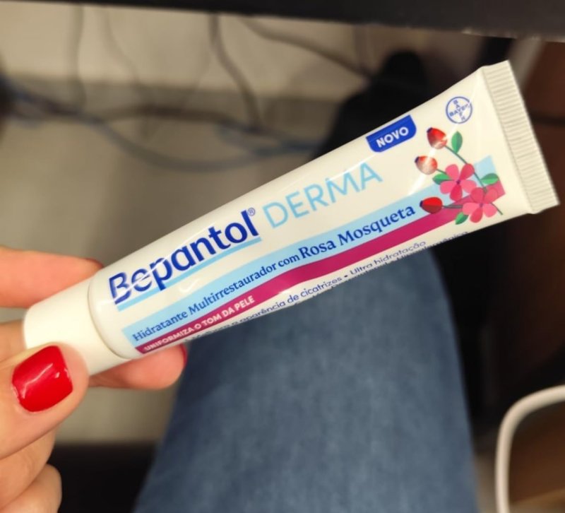Bepantol Derma Rosa Mosqueta Hidratante Multirrestaurador 20g