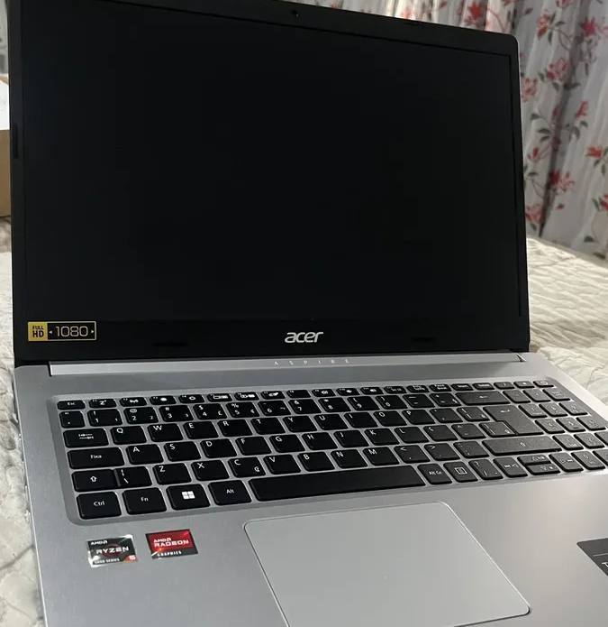 Notebook Acer Aspire 5 Ryzen 5 5500U Vega 7 8GB RAM 256GB SSD - Prata