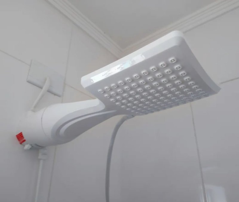 Chuveiro Ducha Lorenzetti Loren Shower Ultra Branco 7500W 220V