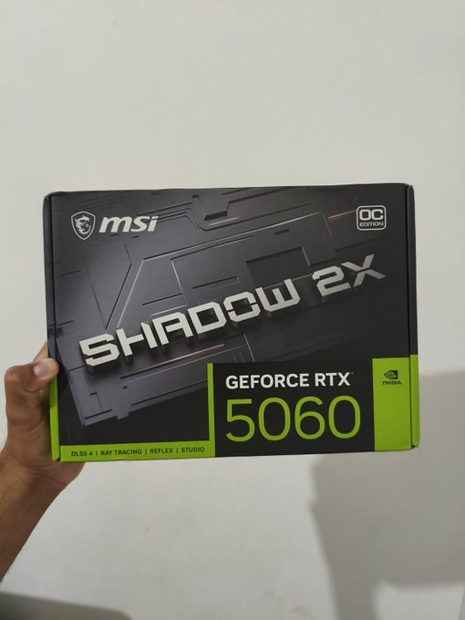 Placa de Vídeo MSI RTX 5060 Shadow 2X OC 8GB GDDR7