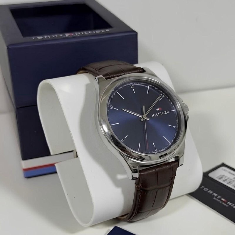 Relógio de Couro Masculino Tommy Hilfiger