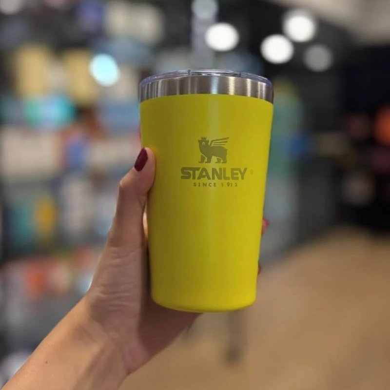 Copo Térmico para Cerveja Stanley Pint Adventure Daffodil 354ml